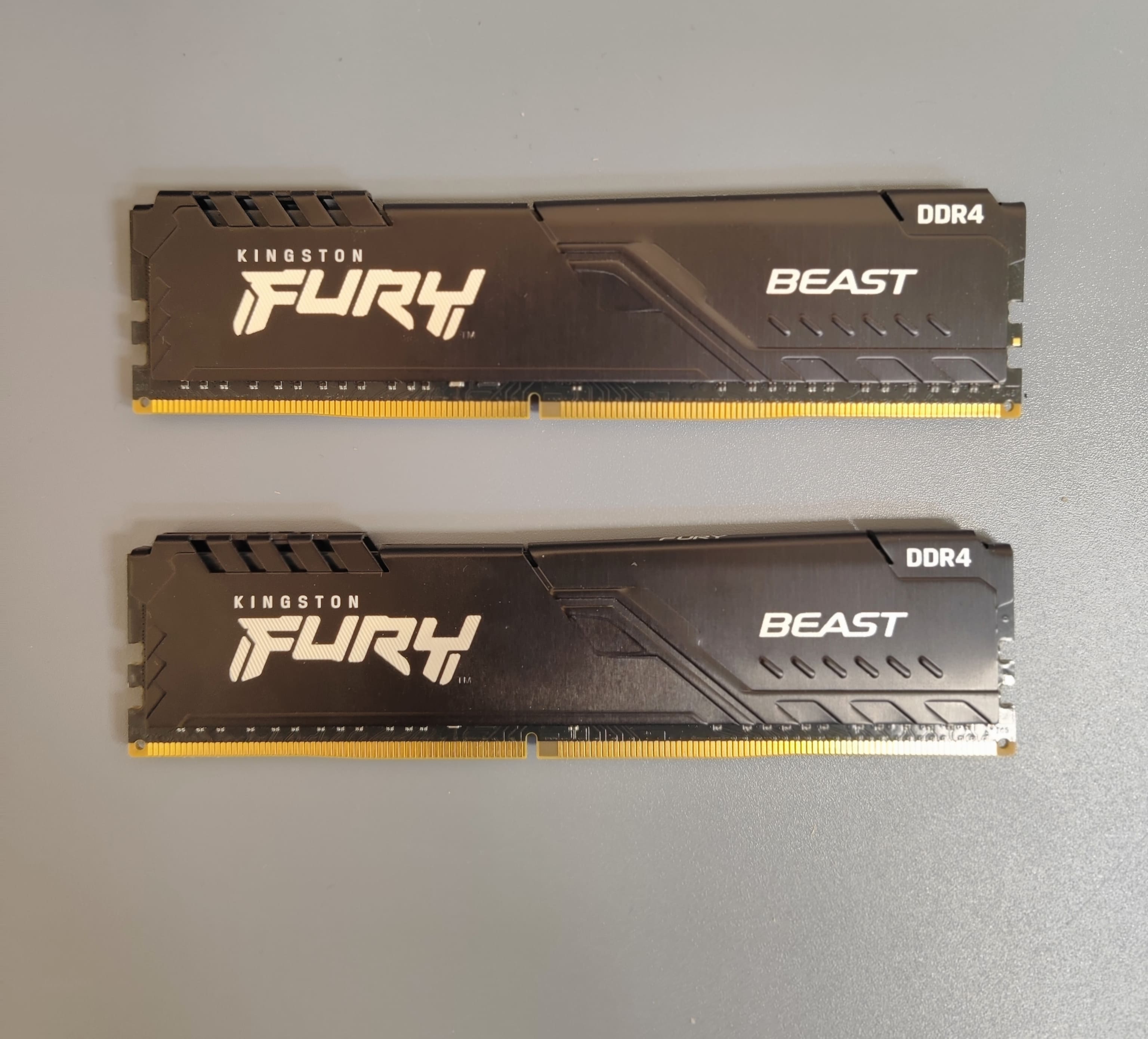 Комплект оперативной памяти DDR4 Kingston FURY Beast Black 32GB (2x16) 3600Mhz