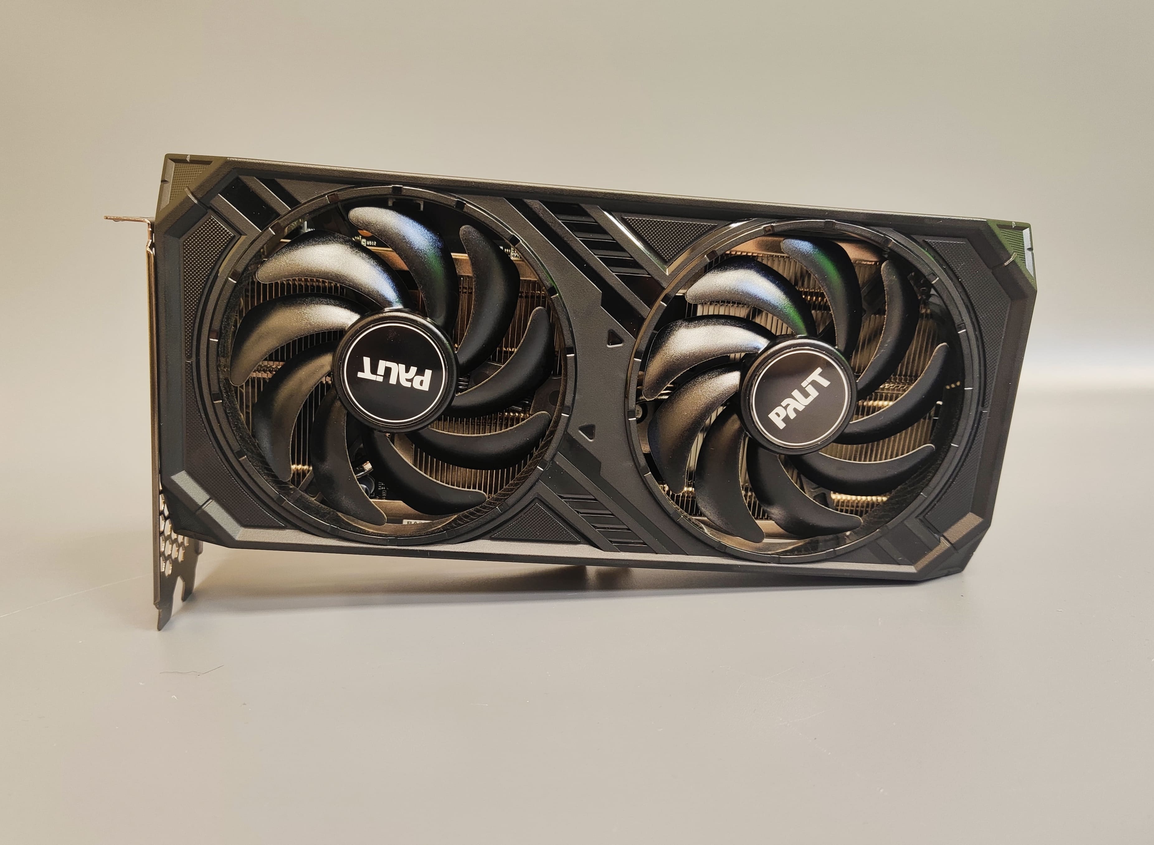 Видеокарта Palit Dual GeForce RTX 4060 Ti 8GB