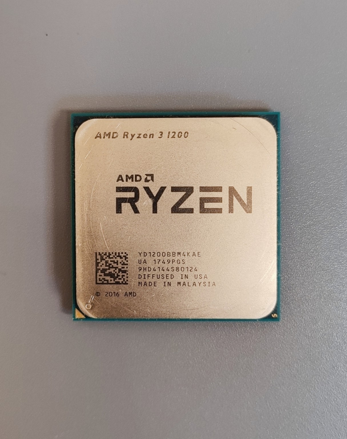 Процессор AMD Ryzen 3 1200 (3.1 GHz/4core/2+8Mb/65W)