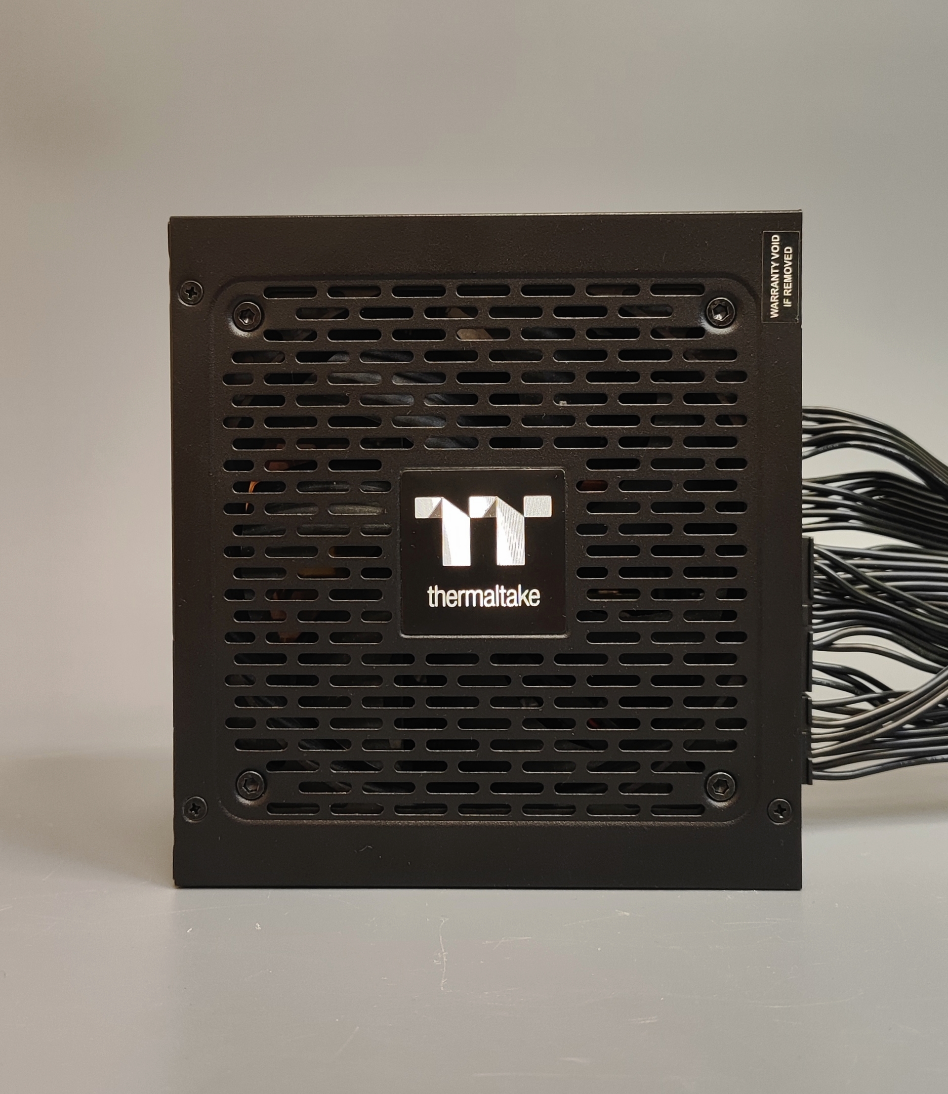 Блок питания Thermaltake Toughpower GF A3 1050W Gold