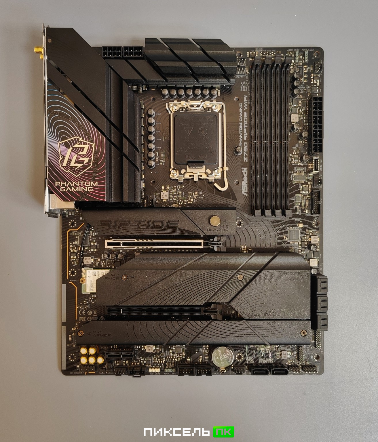 Материнская плата ASRock Z790 Riptide WiFi / LGA1700 / DDR5 / Wi-Fi 7