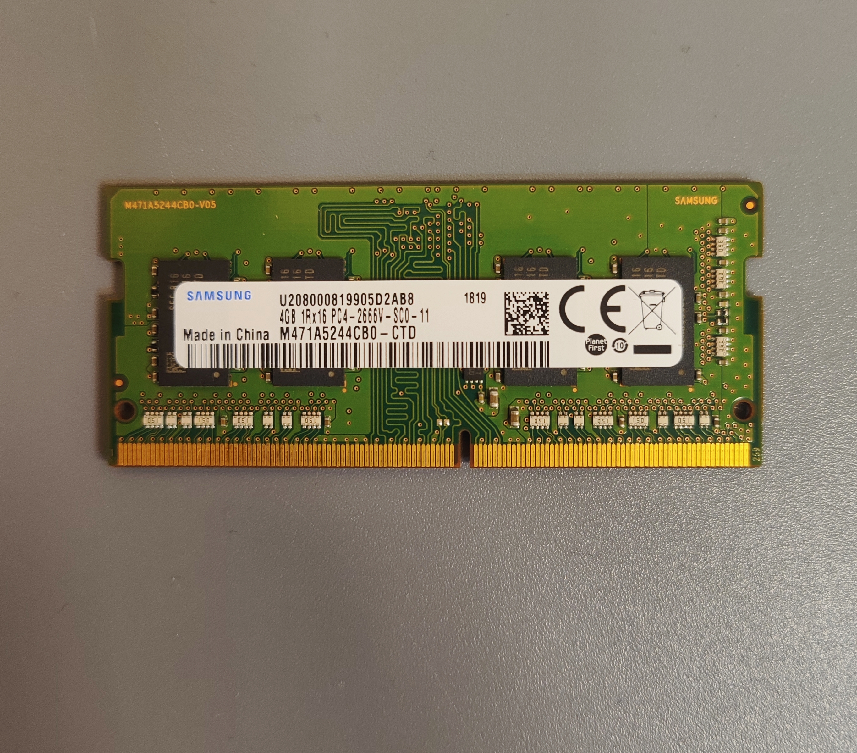 Оперативная память SODIMM DDR4 Samsung 4GB 2666